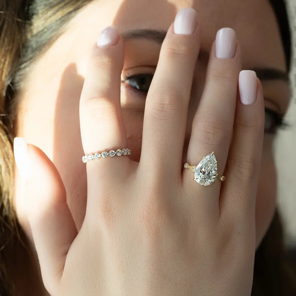 Best Engagement Rings for Small Hands